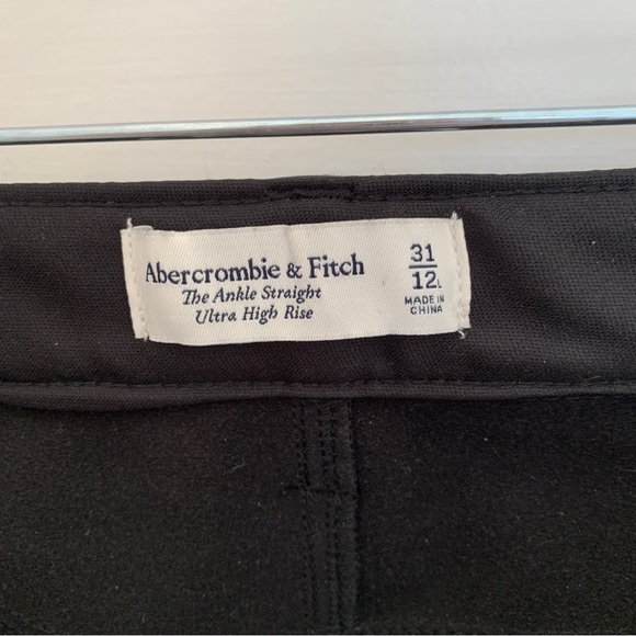 Abercrombie vegan leather ankle straight pant in black, size 31 - Picture 10 of 10